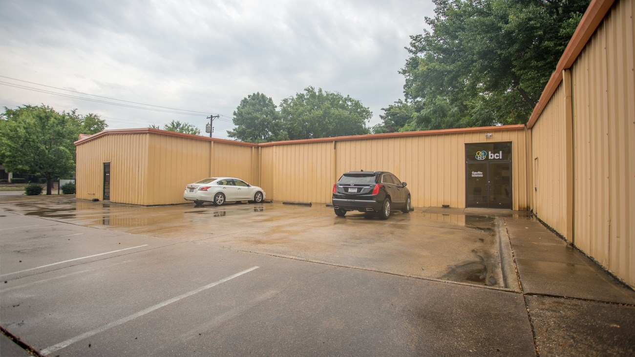 1322 Record Crossing Road , Dallas, TX, 75235 | 14423733 | Realty Texas LLC