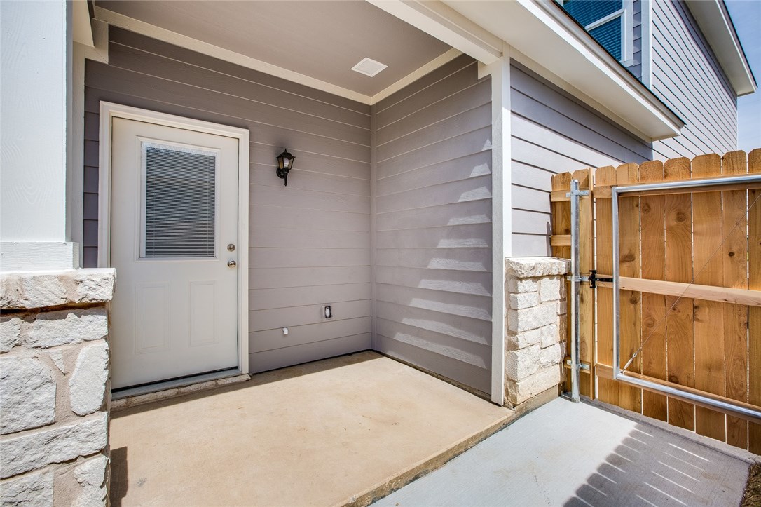 705 Park Street , McGregor, TX, 76657 | 13941417 | Realty Texas LLC