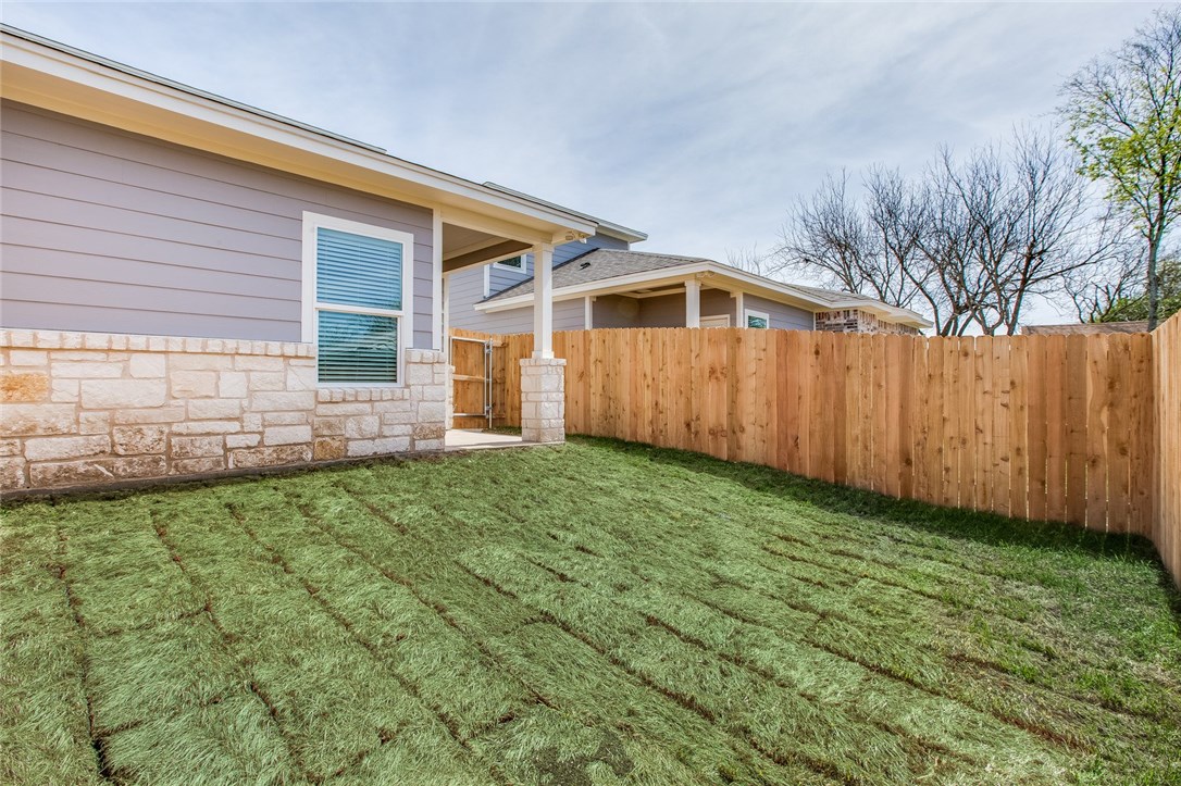 705 Park Street , McGregor, TX, 76657 | 13941417 | Realty Texas LLC