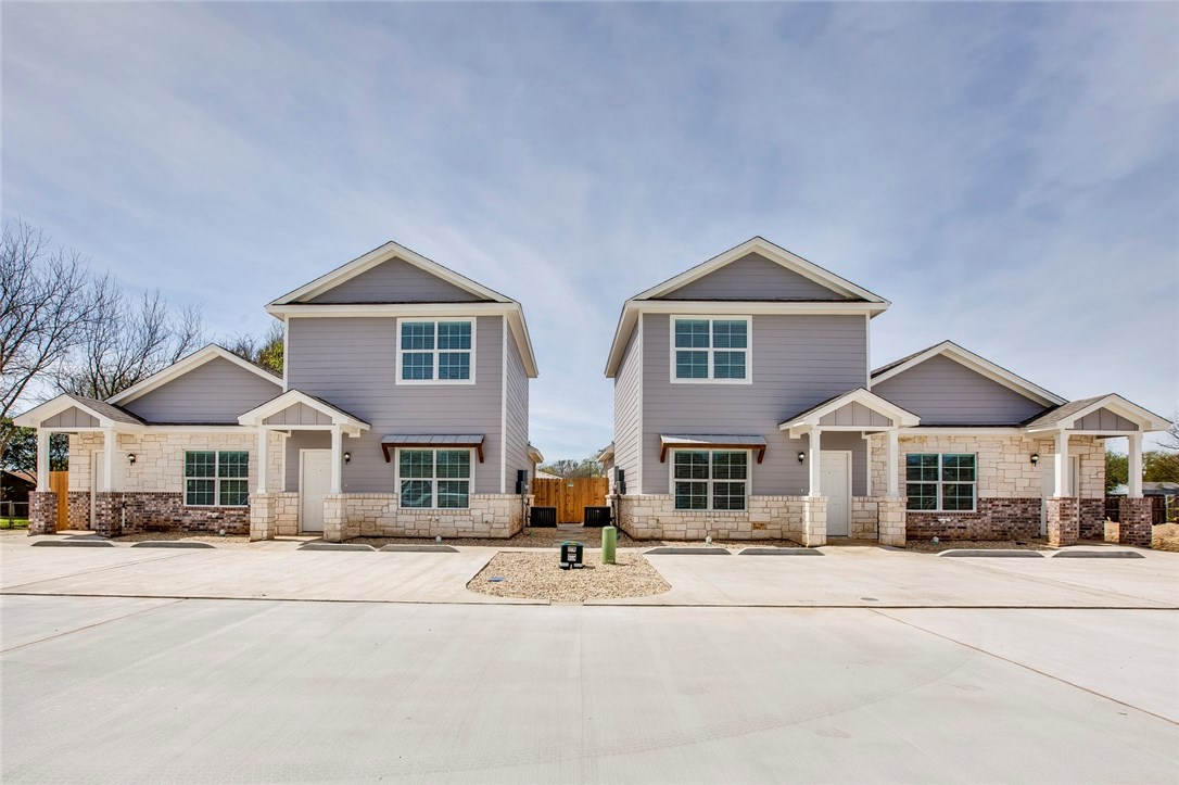 705 Park Street , McGregor, TX, 76657 | 13941417 | Realty Texas LLC