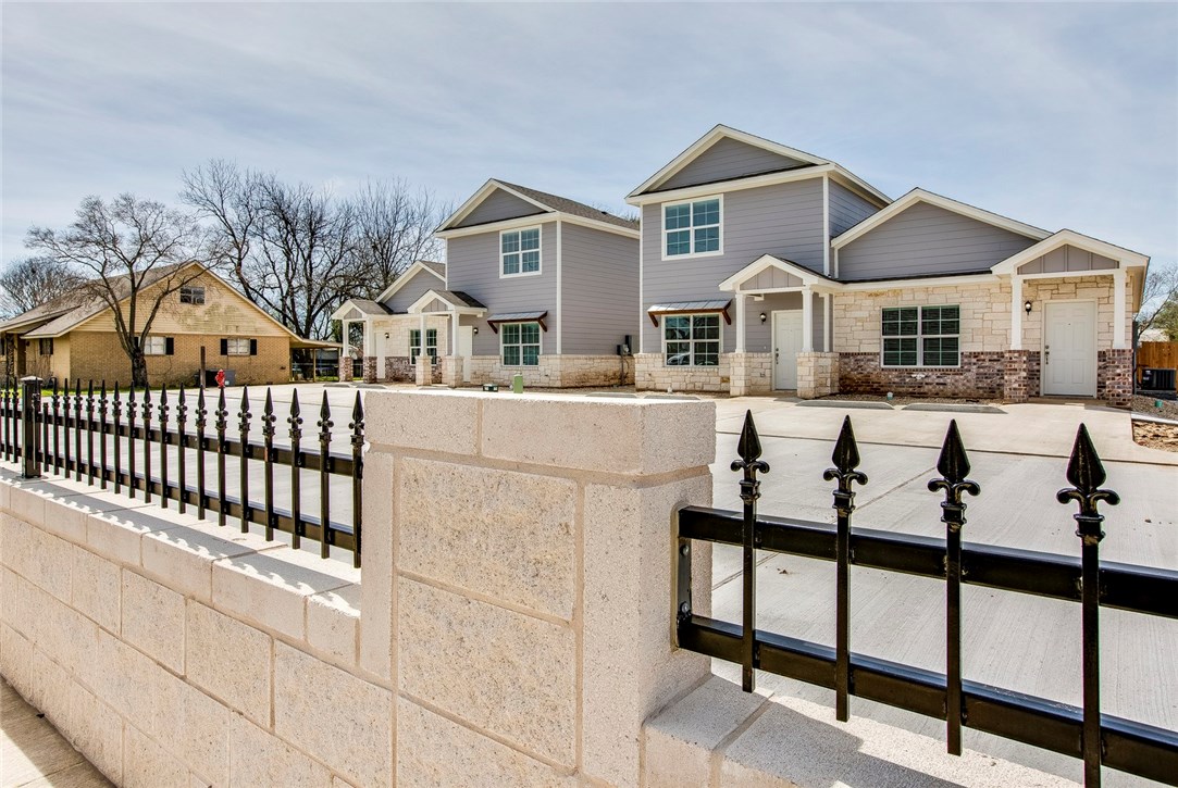 705 Park Street , McGregor, TX, 76657 | 13941417 | Realty Texas LLC