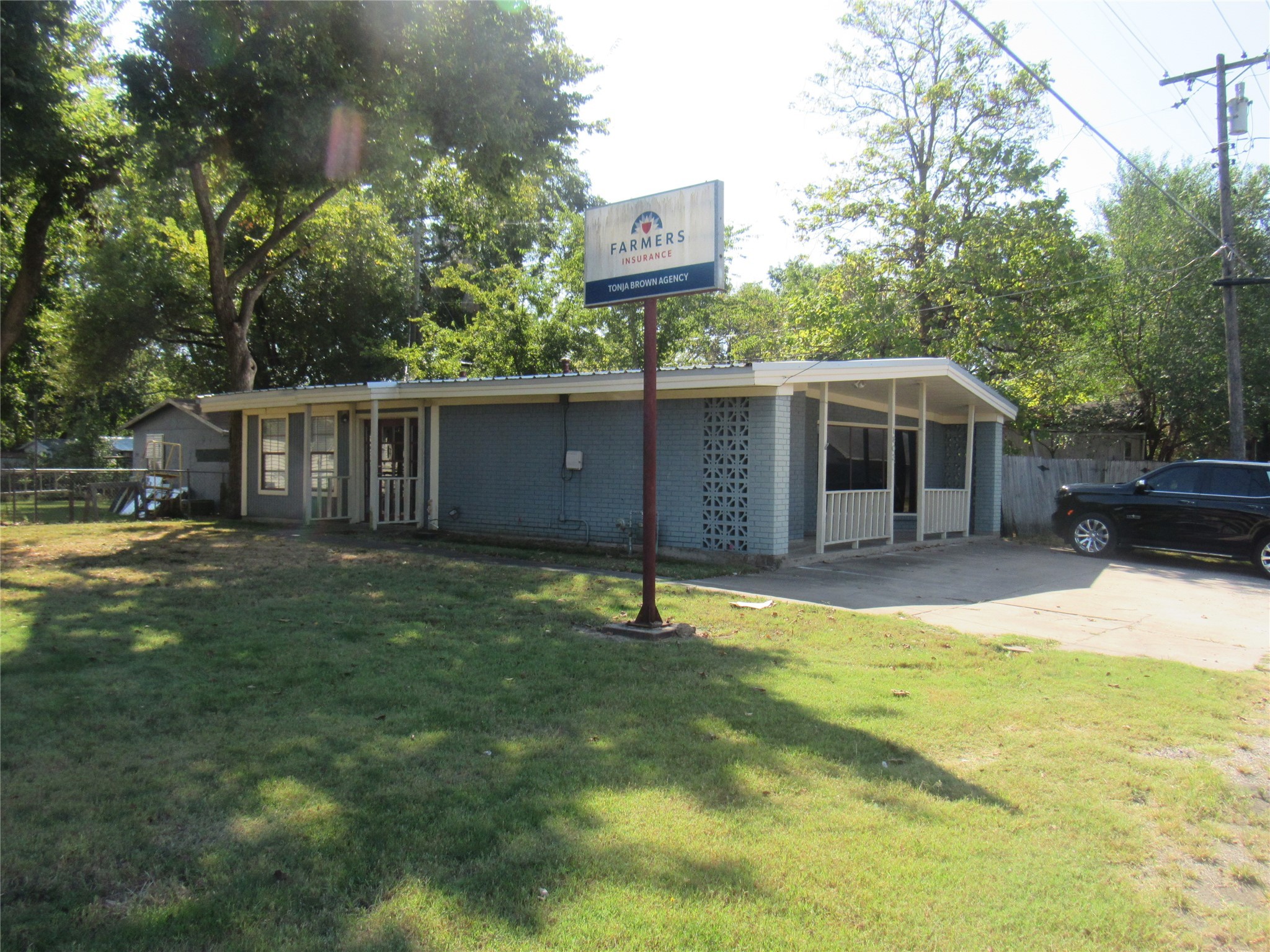 1802 N Center Street , Bonham, TX, 75418 | 14671341 | Realty Texas LLC