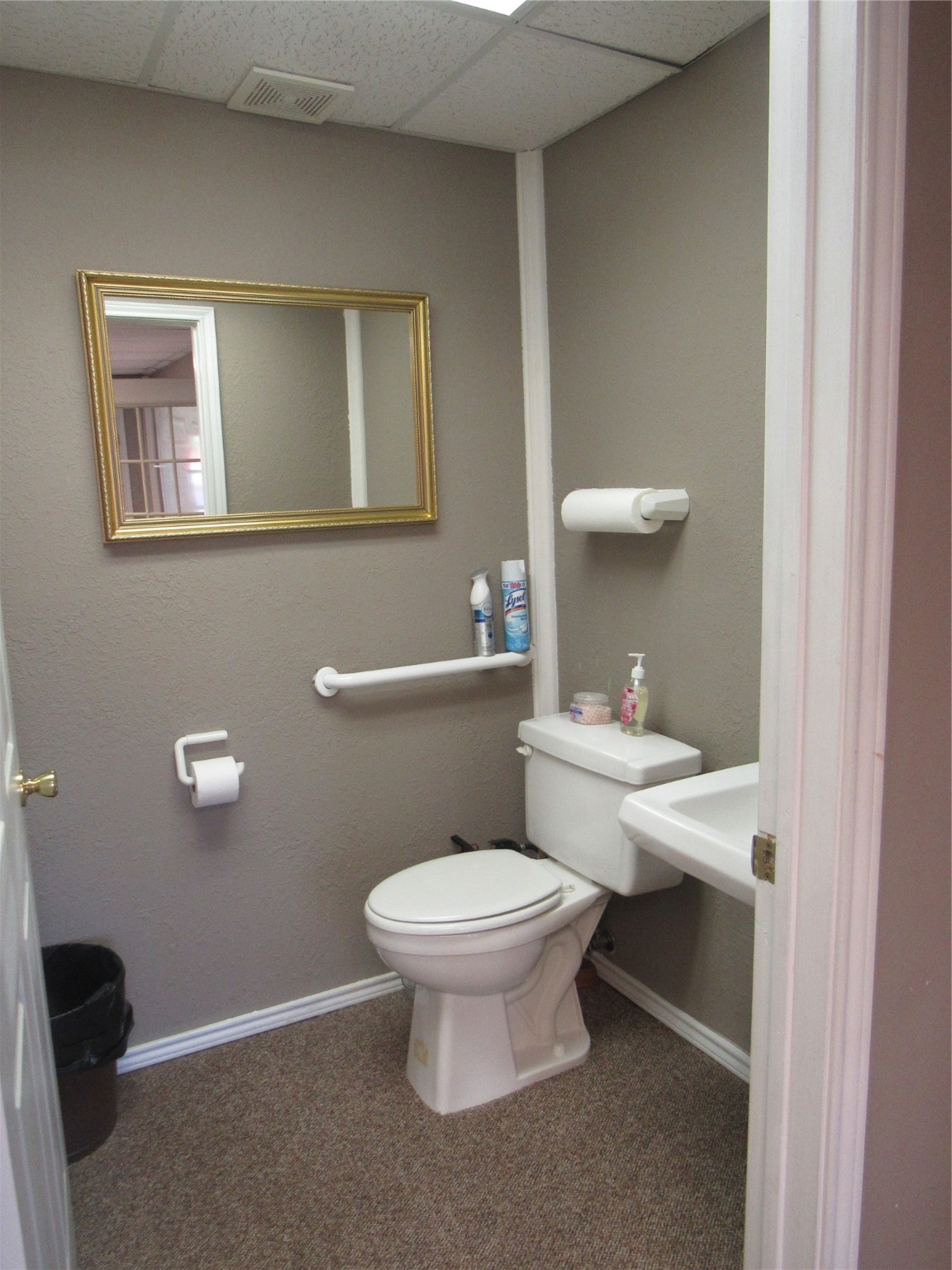 1802 N Center Street , Bonham, TX, 75418 | 14671341 | Realty Texas LLC