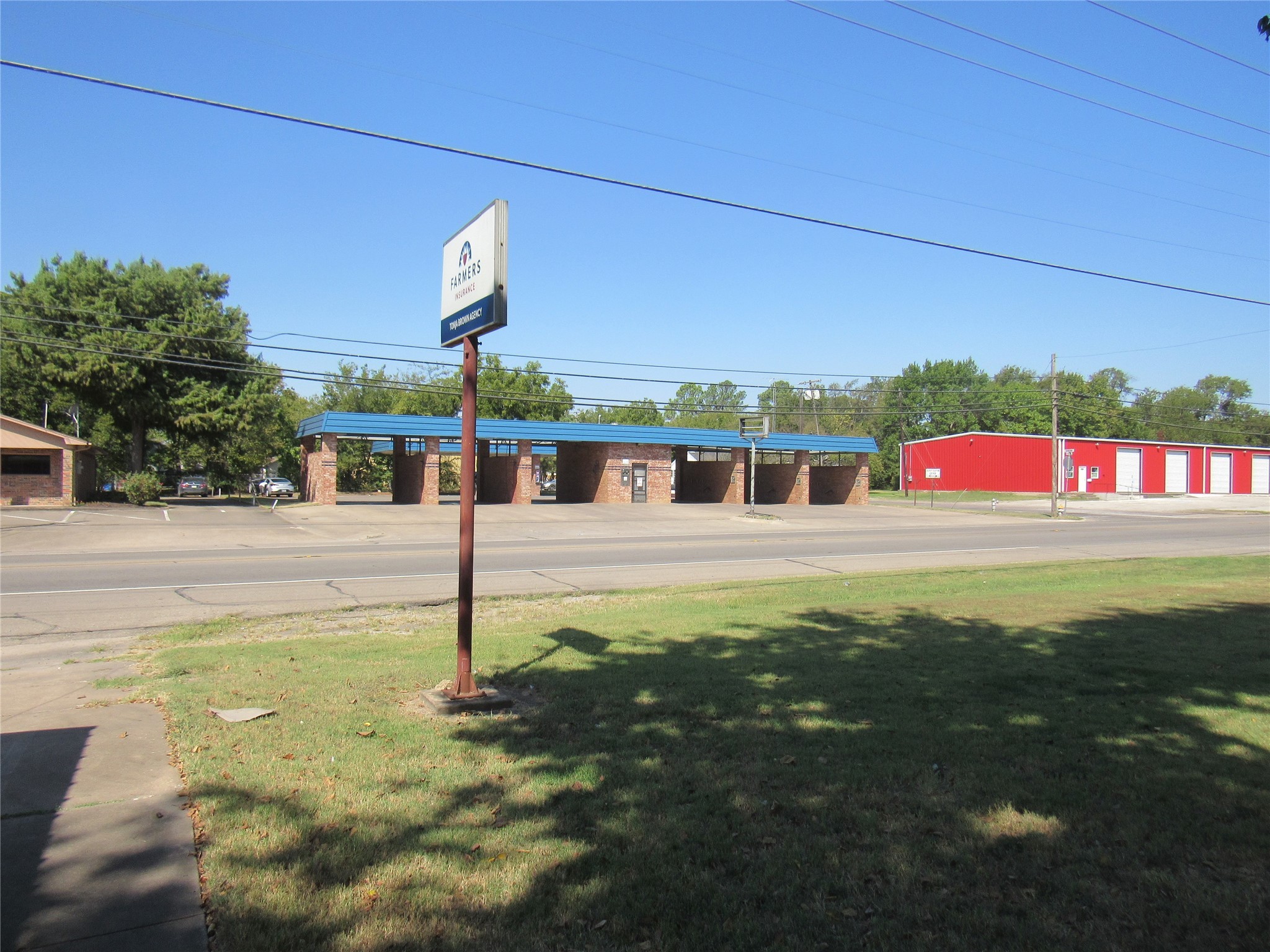 1802 N Center Street , Bonham, TX, 75418 | 14671341 | Realty Texas LLC