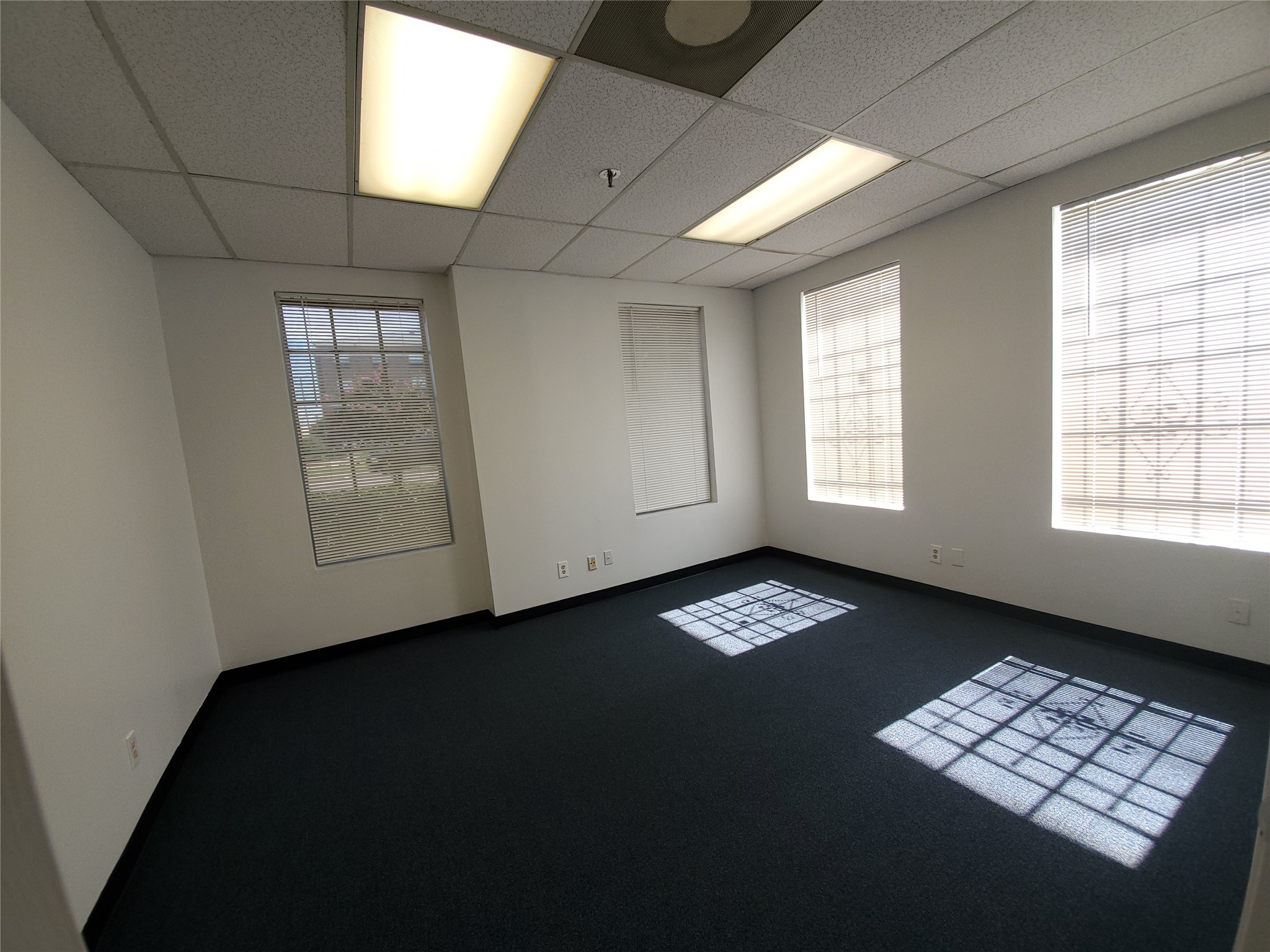 3435 Highland Road 115 , Dallas, TX, 75228 | 14679536 | Realty Texas LLC