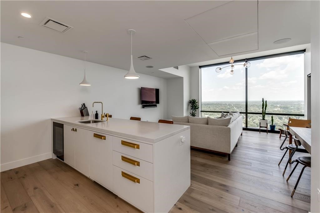 70 Rainey Street 1805 , Austin, TX, 78701 | 6541554 | Realty Texas LLC