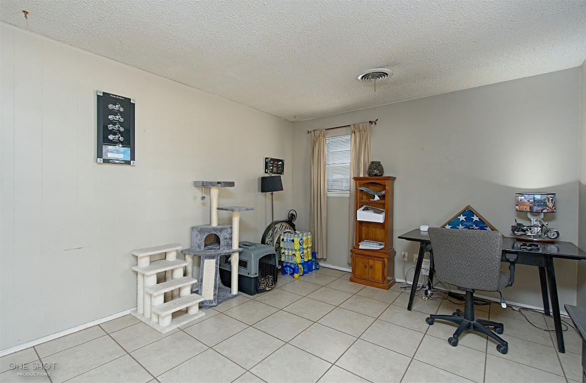 3201 Wenwood Road , Abilene, TX, 79606 | 20011679 | Realty Texas LLC