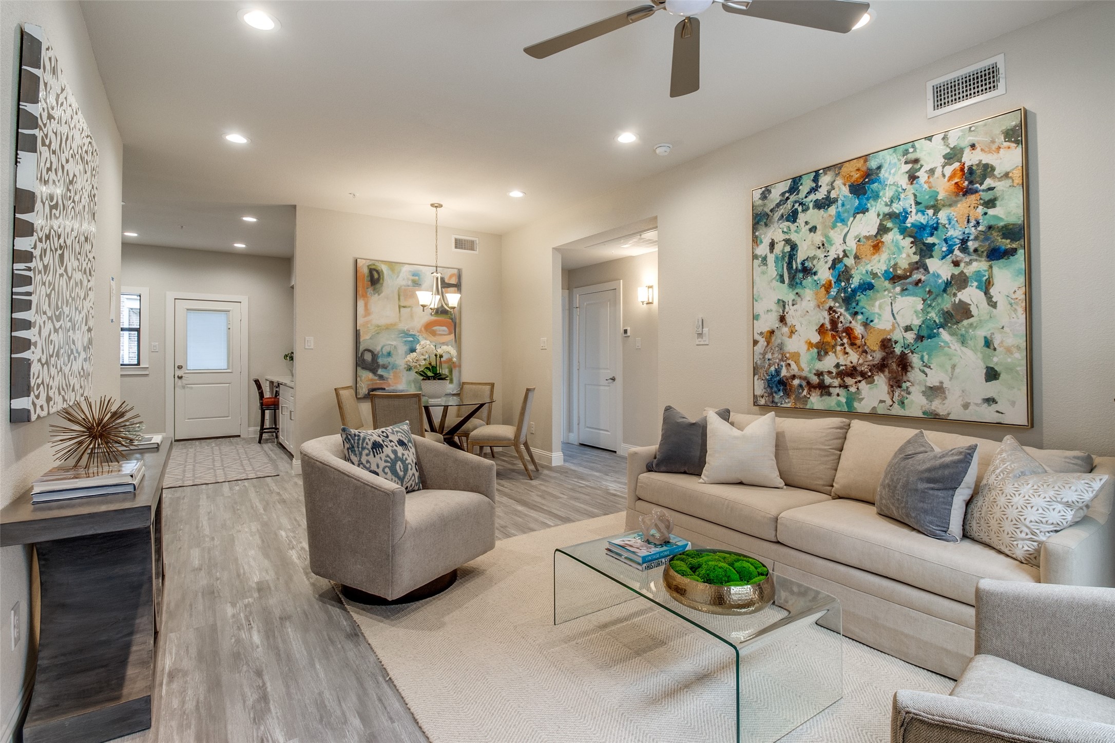 10658 Park Village Place Bldg: H Suite: B , Dallas, TX, 75230 | 20017672 | Realty Texas LLC