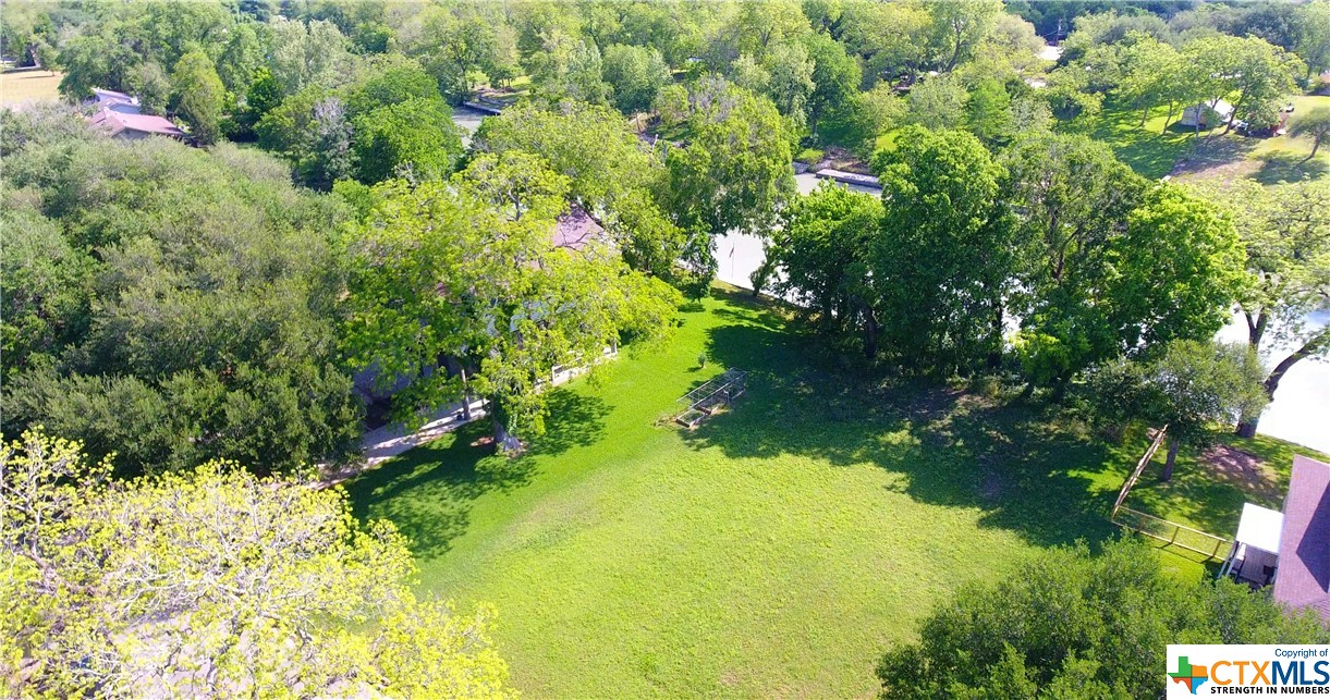43 E Hampton Drive , Seguin, TX, 78155 | 467421 | Realty Texas LLC