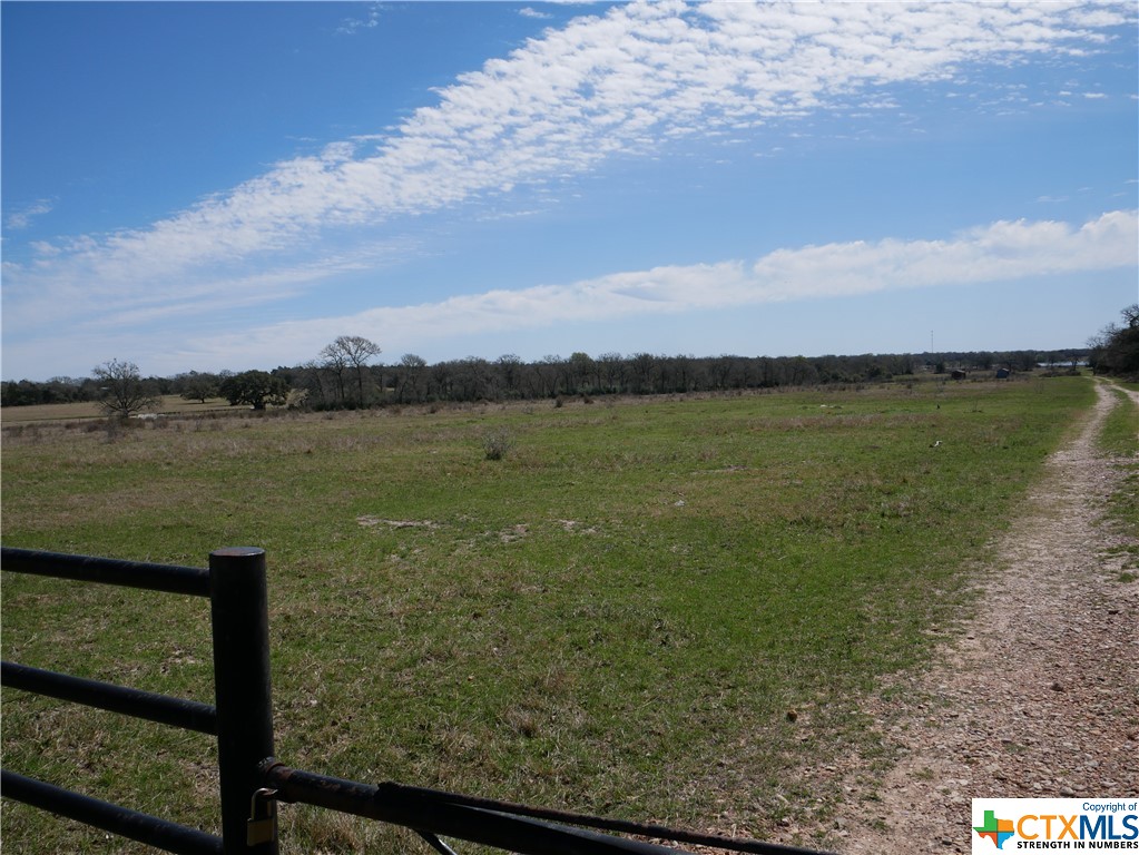 514 Trailer Park Road , Carmine, TX, 78932 | 465388 | Realty Texas LLC