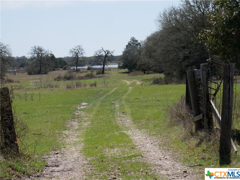 514 Trailer Park Road , Carmine, TX, 78932 | 465388 | Realty Texas LLC