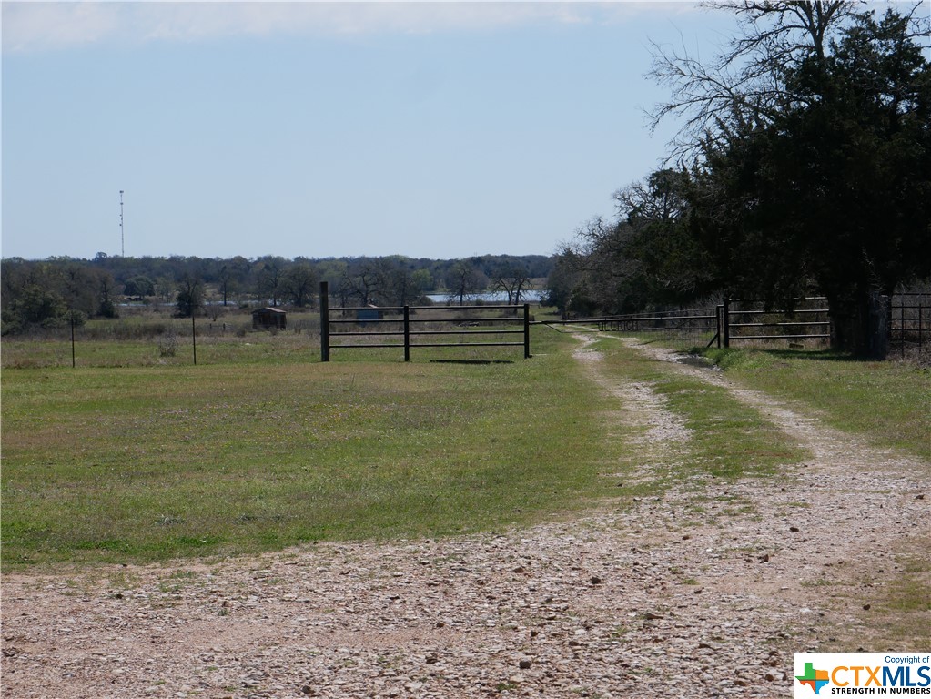 514 Trailer Park Road , Carmine, TX, 78932 | 465388 | Realty Texas LLC