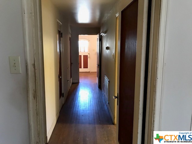 1101 N Mcleod Street , Cuero, TX, 77954 | 467282 | Realty Texas LLC
