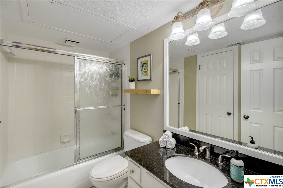 509 Short Circuit 202 , Horseshoe Bay, TX, 78657 | 467203 | Realty Texas LLC
