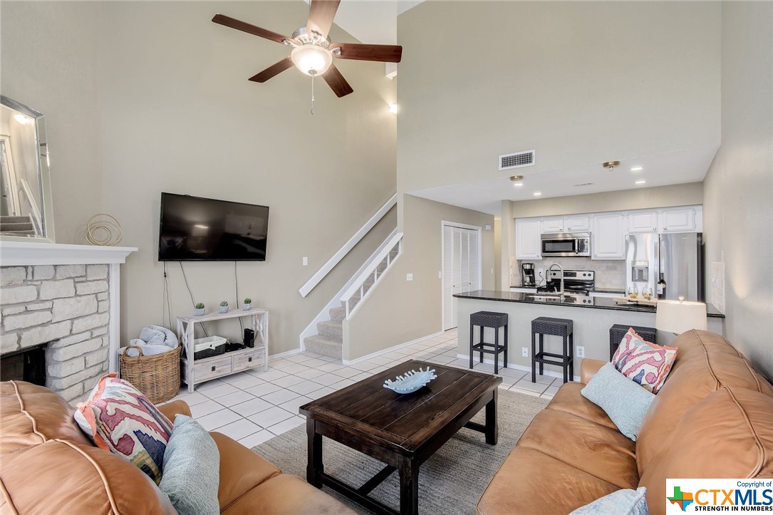 509 Short Circuit 202 , Horseshoe Bay, TX, 78657 | 467203 | Realty Texas LLC