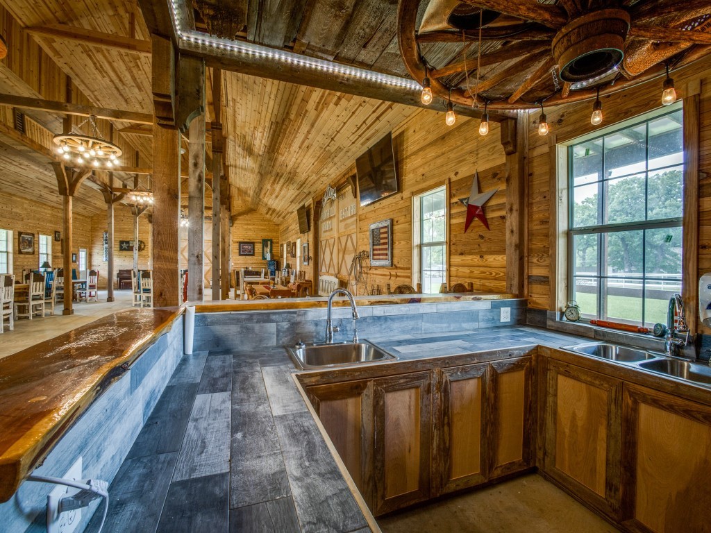 12535 Foothill Drive , Dallas, TX, 75253 | 20024453 | Realty Texas LLC