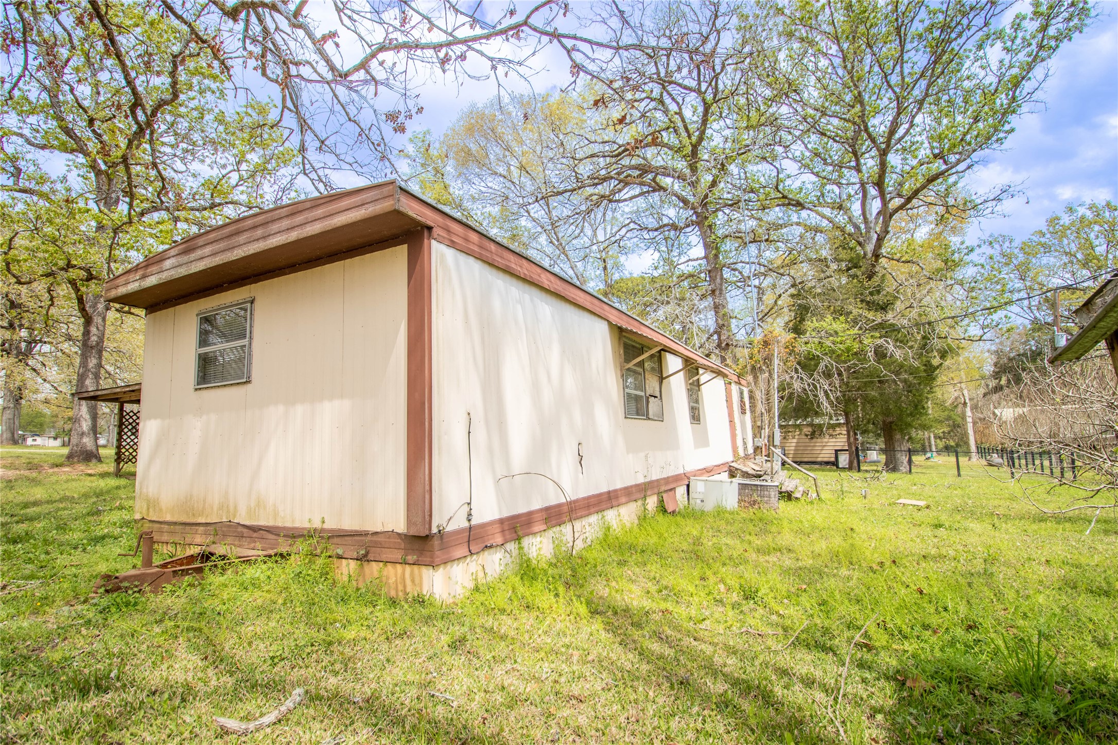 167 W Enchantment Drive , Trinity, TX, 75862 | 32762545 | Realty Texas LLC