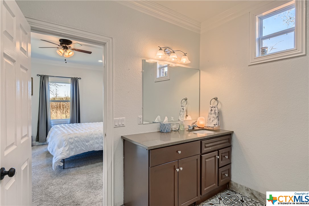 113 Cayman Drive , Cedar Creek, TX, 78612 | 464491 | Realty Texas LLC