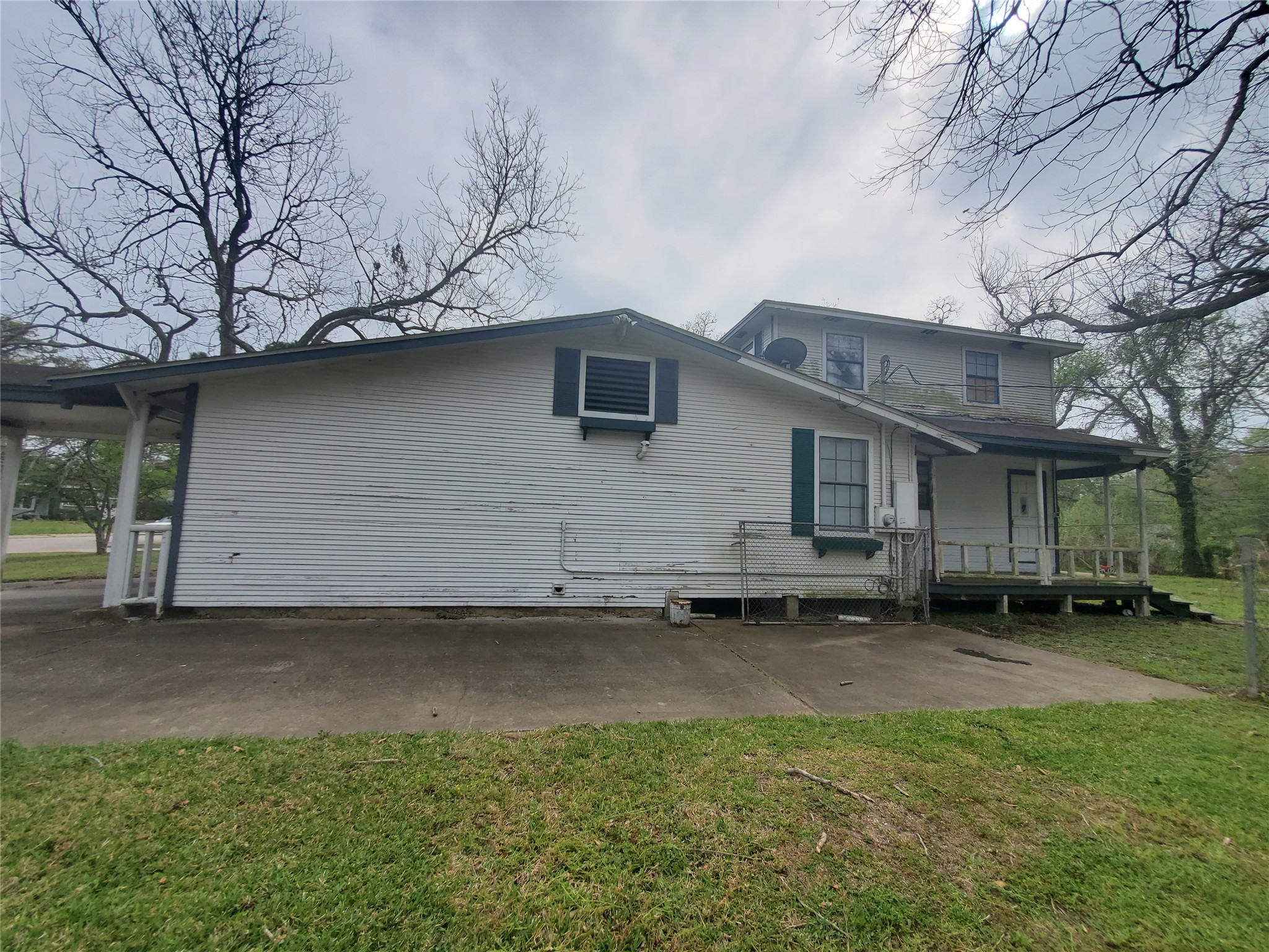 607 Winding Way Street, Lake Jackson, TX, 77566 | 80412740 | Realty Texas LLC