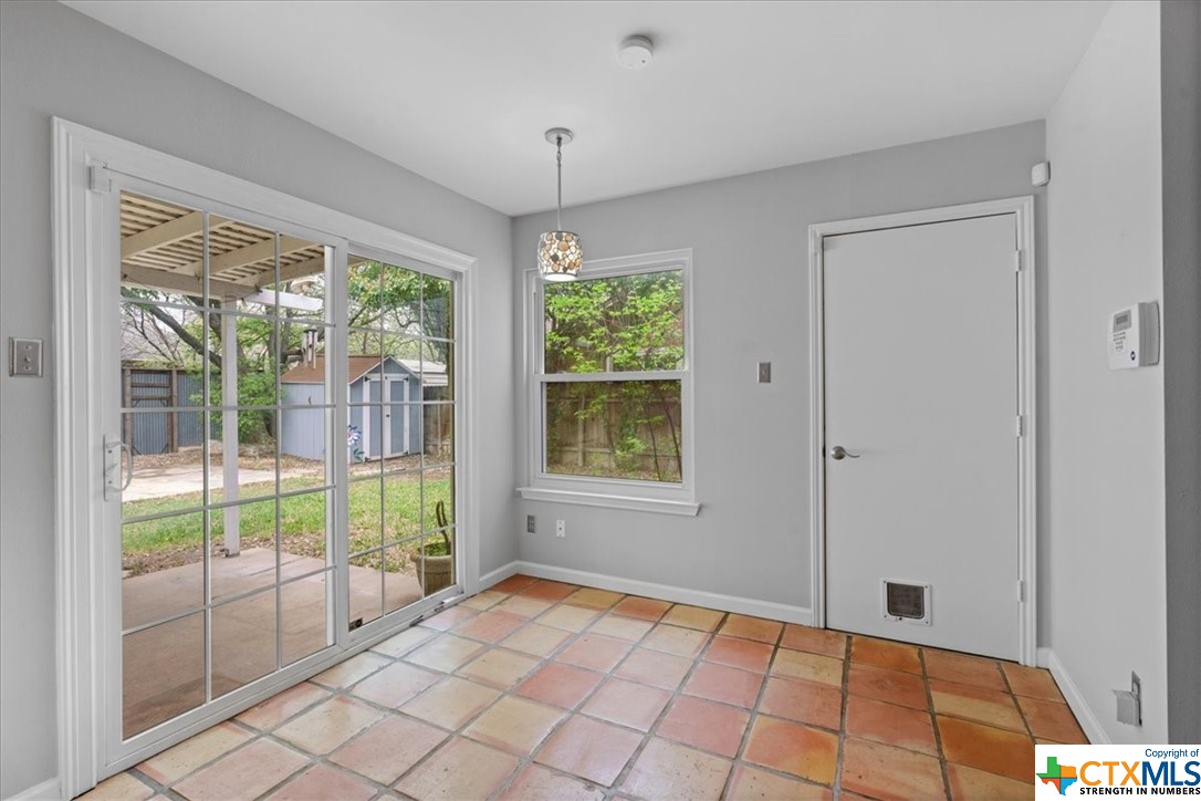 13100 Kellies Farm Lane , Austin, TX, 78727 | 465741 | Realty Texas LLC