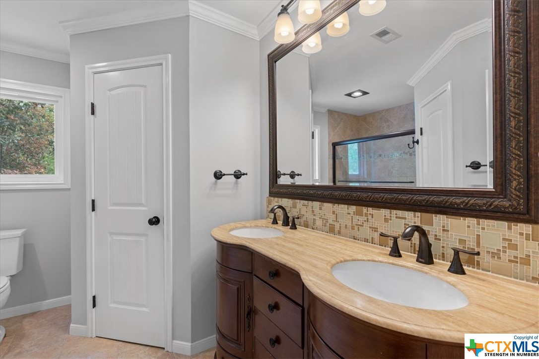 13100 Kellies Farm Lane , Austin, TX, 78727 | 465741 | Realty Texas LLC