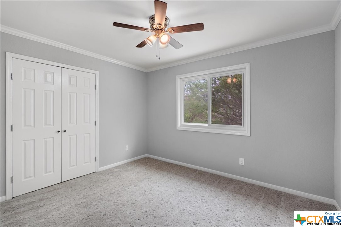 13100 Kellies Farm Lane , Austin, TX, 78727 | 465741 | Realty Texas LLC