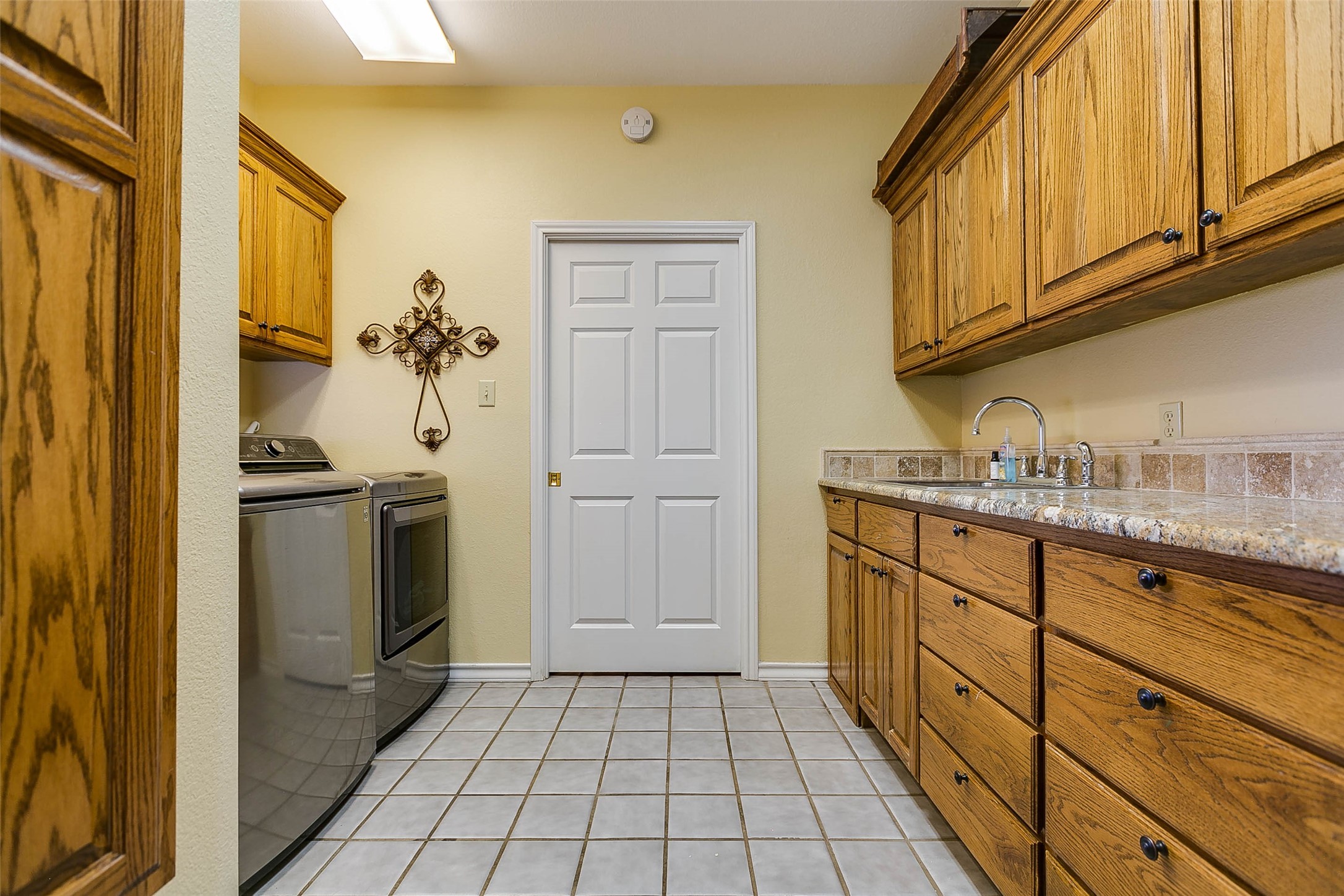 12487 CR 4102 , Hermleigh, TX, 79526 | 20027722 | Realty Texas LLC