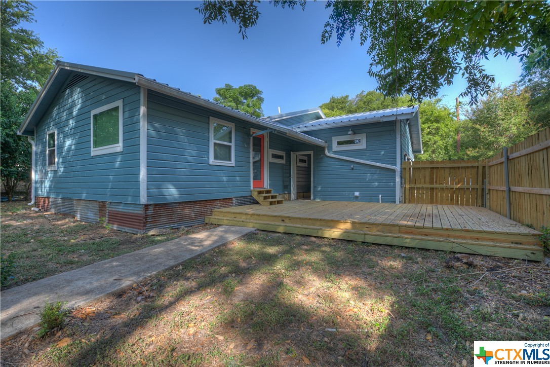 425 Sarah Drive , San Marcos, TX, 78666 | 468236 | Realty Texas LLC