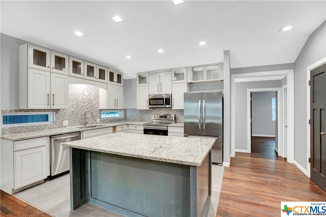 425 Sarah Drive , San Marcos, TX, 78666 | 468236 | Realty Texas LLC