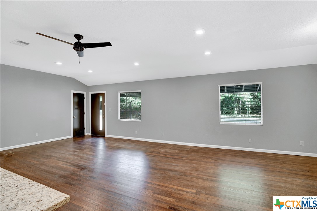 425 Sarah Drive , San Marcos, TX, 78666 | 468236 | Realty Texas LLC