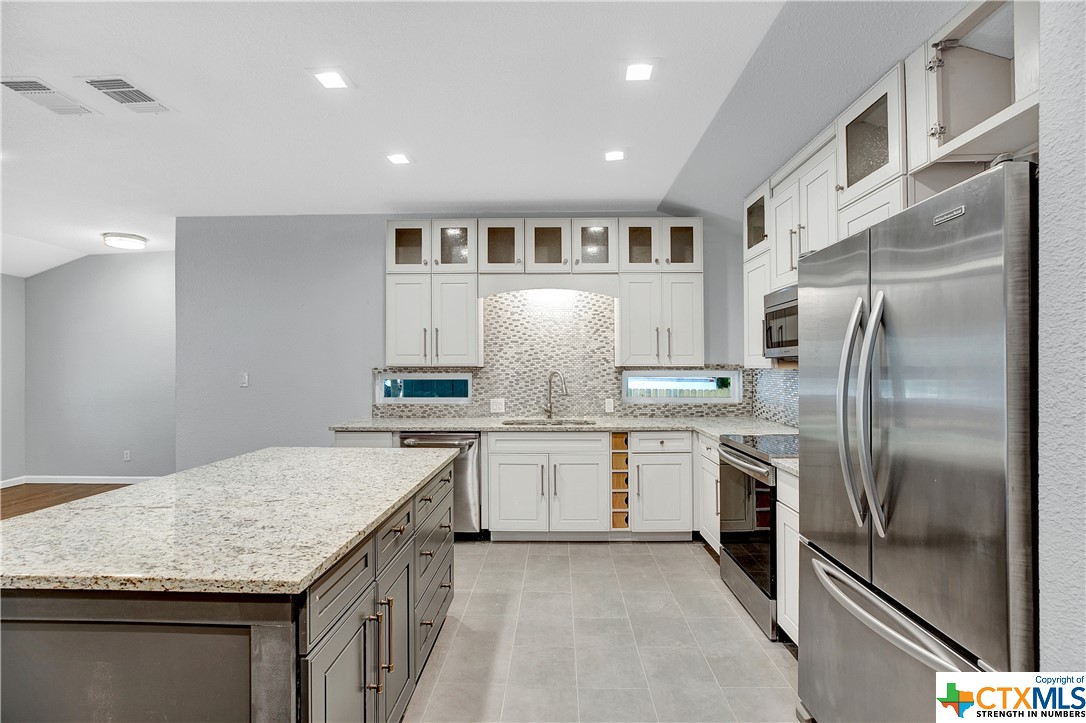425 Sarah Drive , San Marcos, TX, 78666 | 468236 | Realty Texas LLC