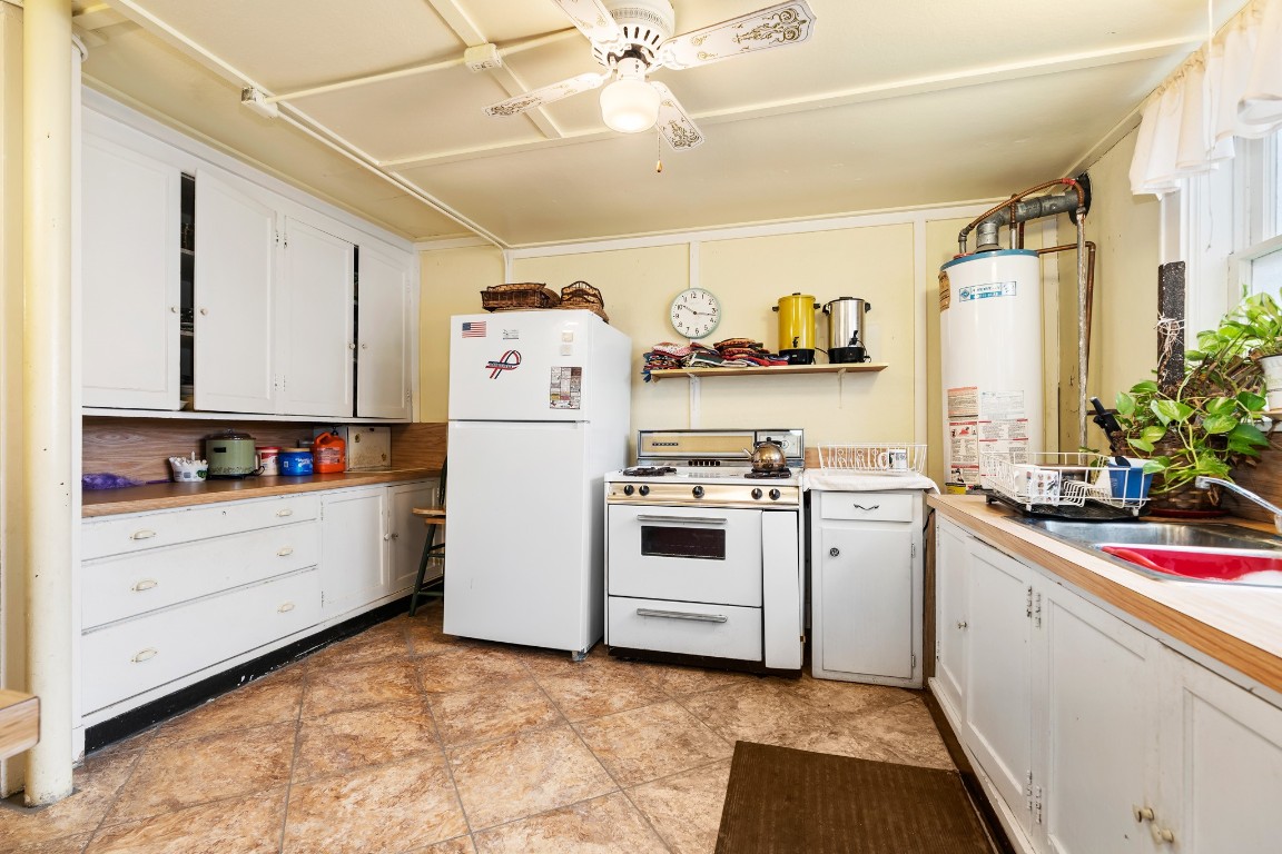 212 N Pleasant Street , Hillsboro, TX, 76645 | 20028589 | Realty Texas LLC