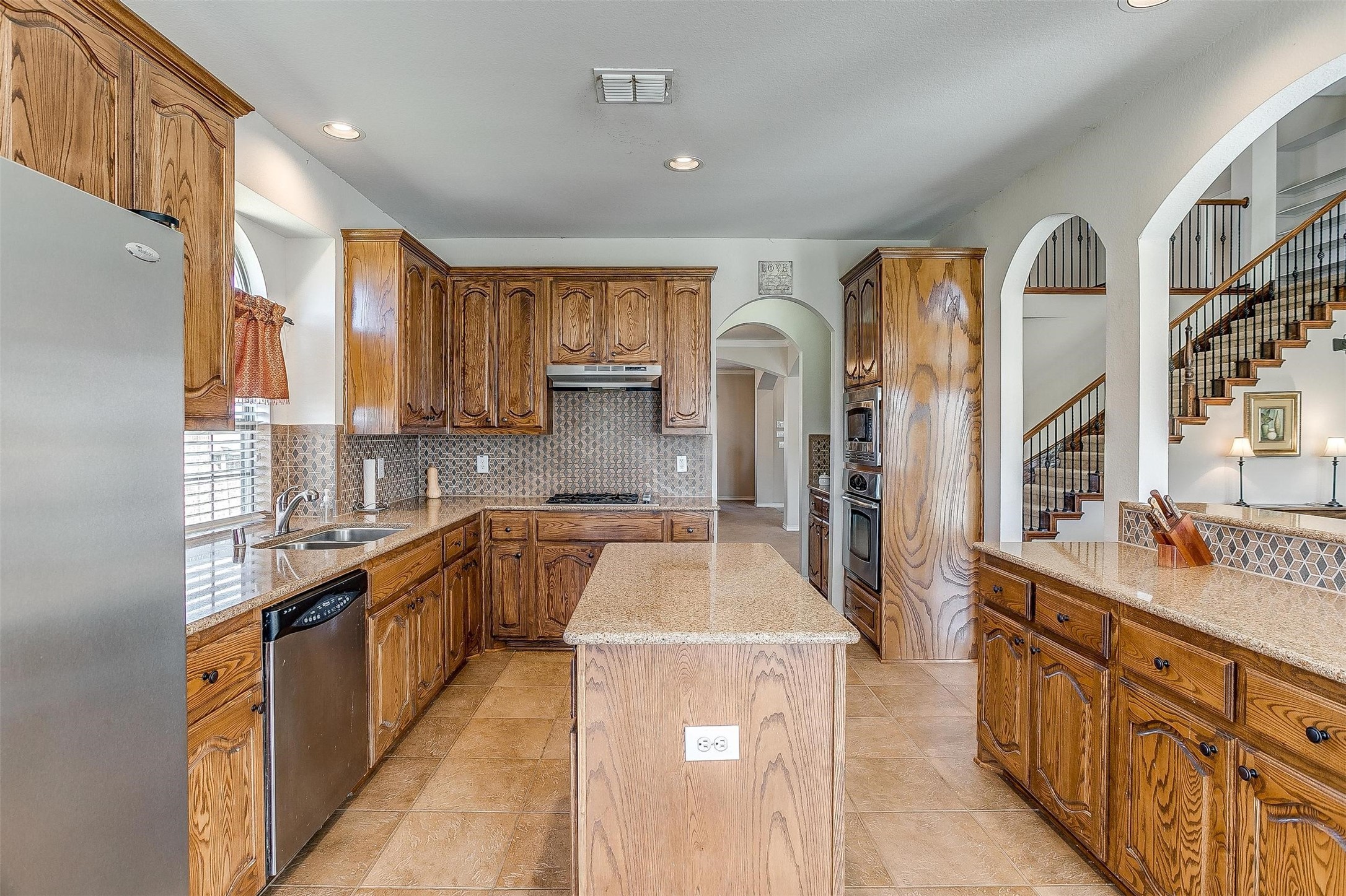 1125 Port Way , Crowley, TX, 76036 | 20028257 | Realty Texas LLC