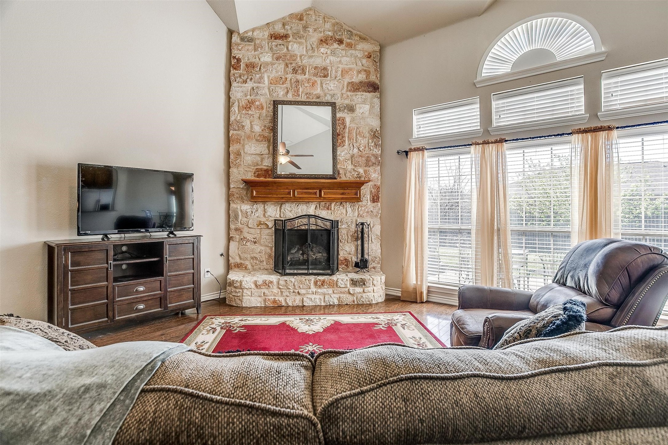 1125 Port Way , Crowley, TX, 76036 | 20028257 | Realty Texas LLC