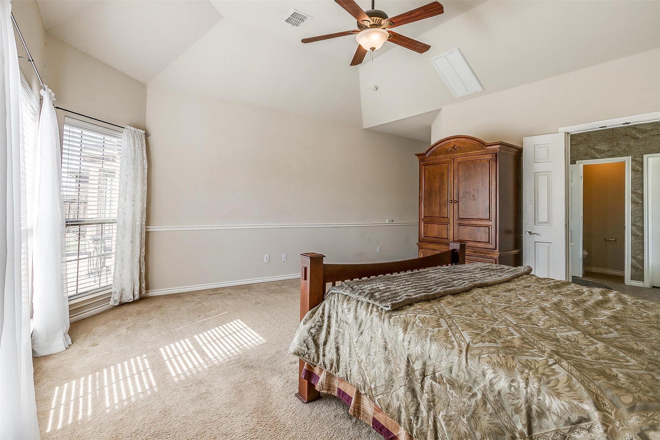 1125 Port Way , Crowley, TX, 76036 | 20028257 | Realty Texas LLC