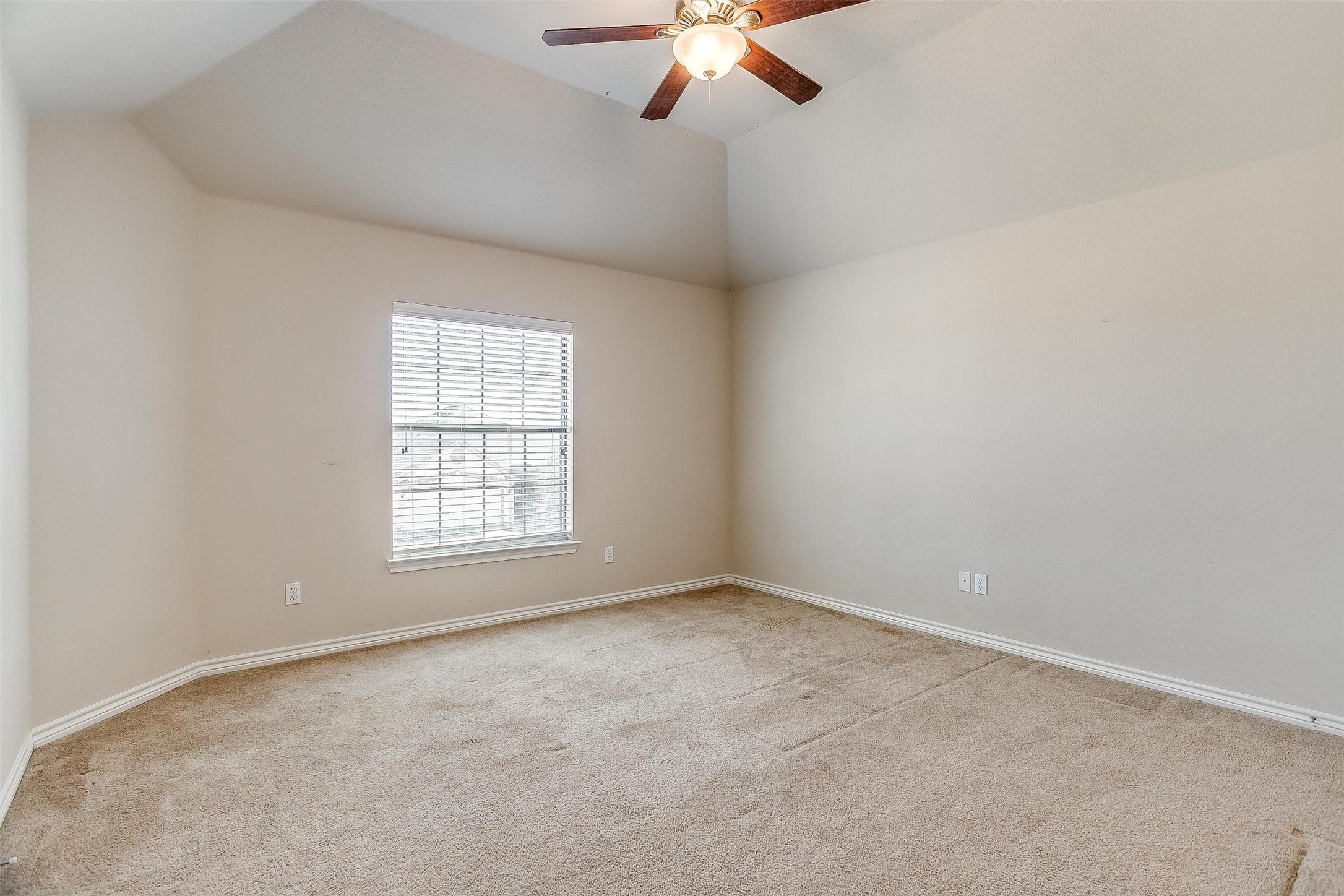 1125 Port Way , Crowley, TX, 76036 | 20028257 | Realty Texas LLC