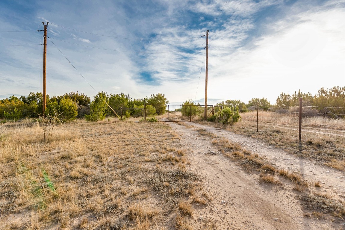 NA COX RD , Robert Lee, TX, 76945 | 20031639 | Realty Texas LLC