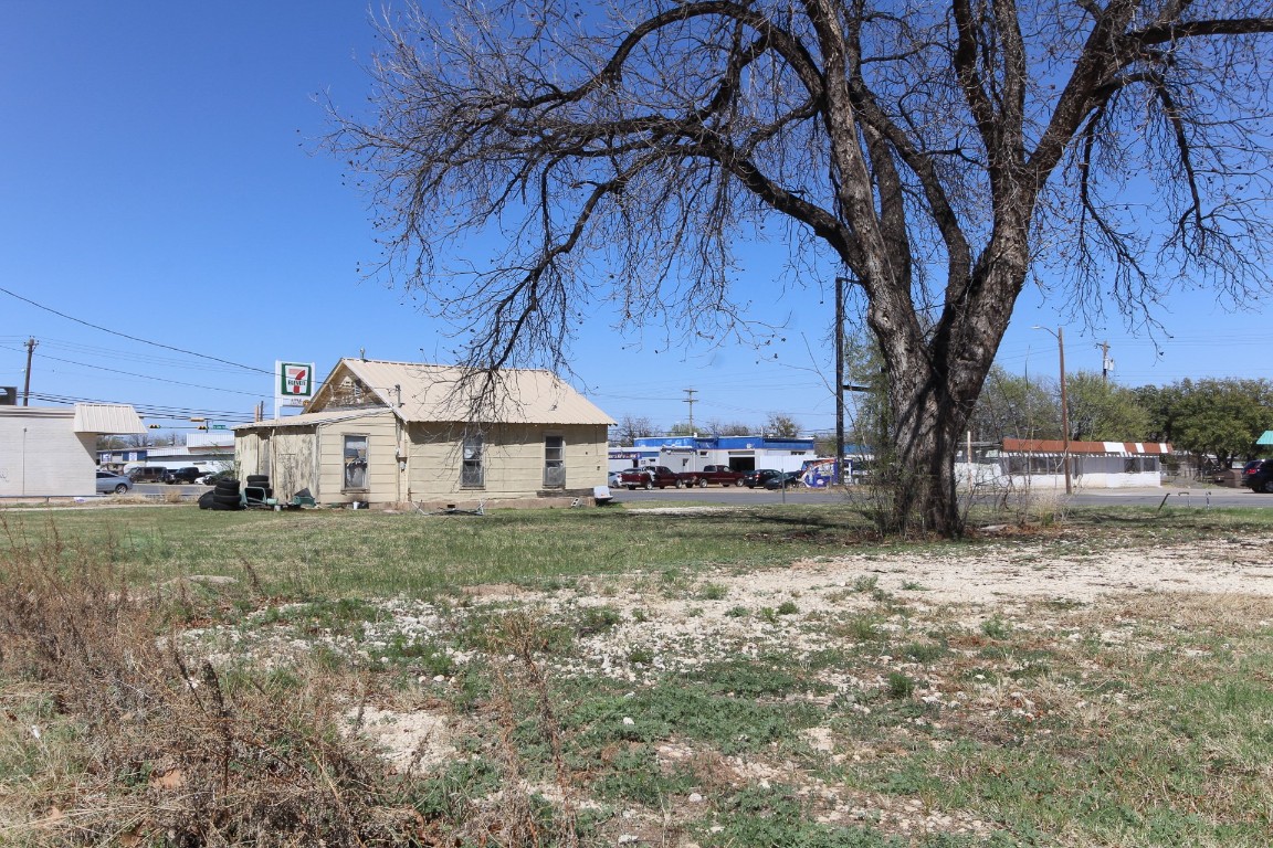 1234 N Treadaway Boulevard , Abilene, TX, 79601 | 20011344 | Realty Texas LLC