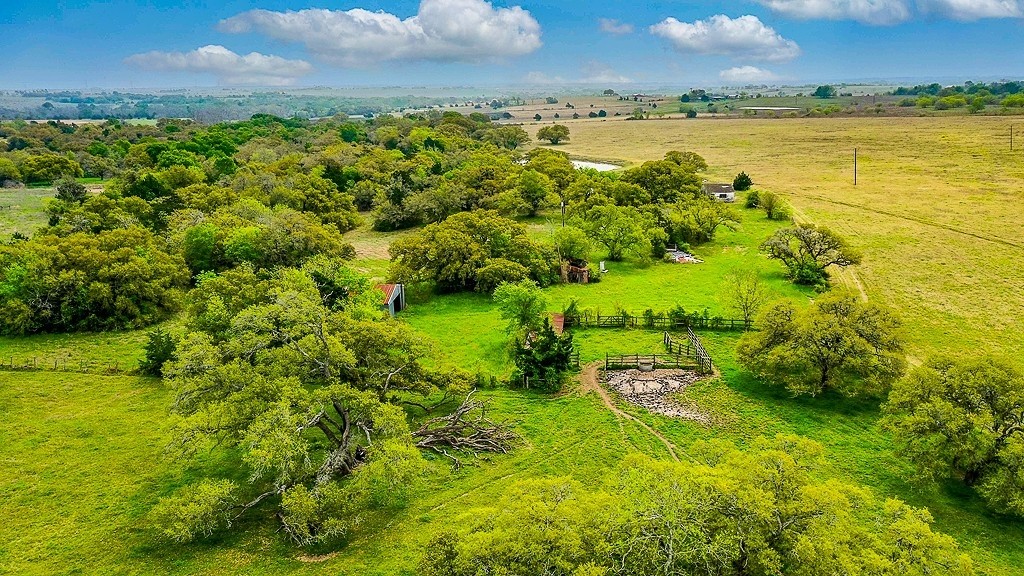 2815 Roitsch Road , Schulenburg, TX, 78956 | 4059043 | Realty Texas LLC