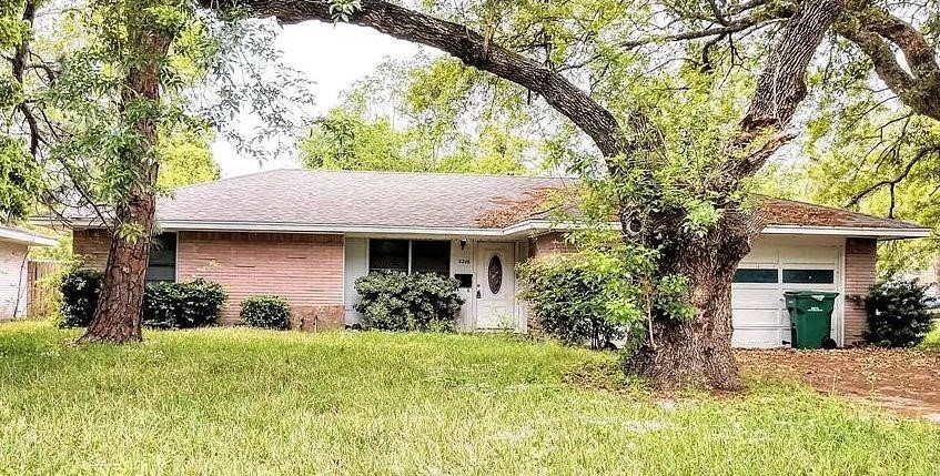 2206 Erickson Street , La Marque, TX, 77568 | 18279494 | Realty Texas LLC