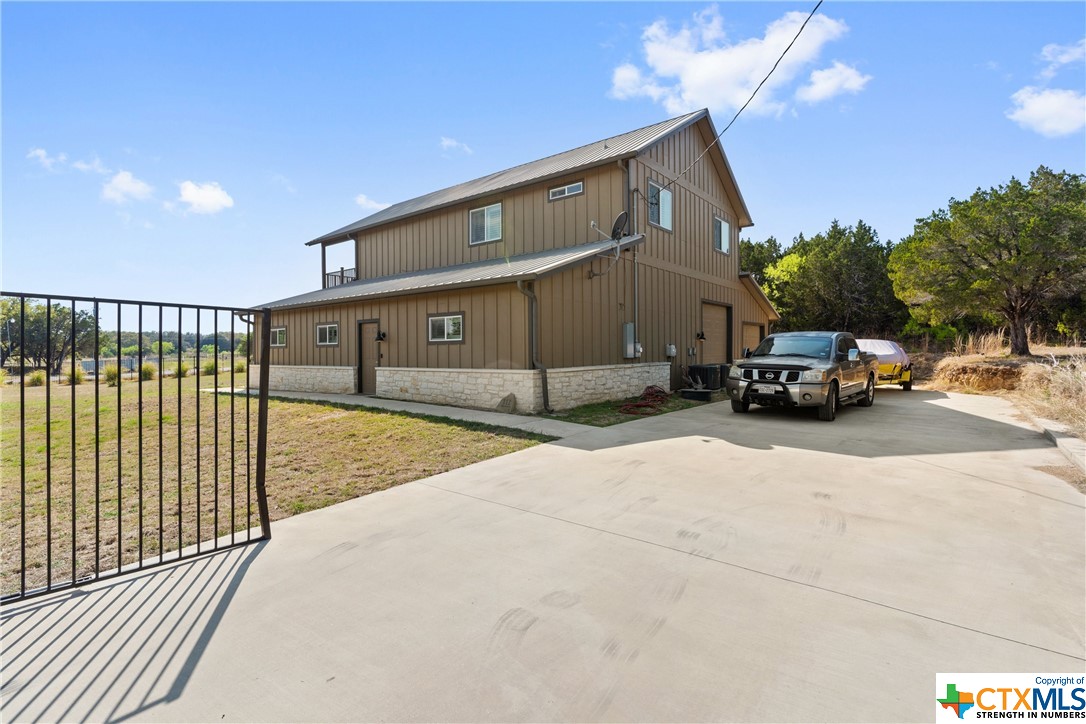 112 Ridge Harbor Drive , Spicewood, TX, 78669 | 466672 | Realty Texas LLC