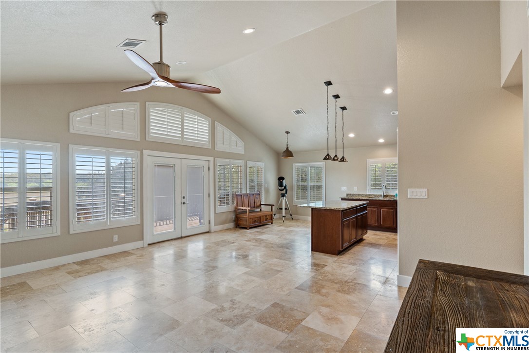 112 Ridge Harbor Drive , Spicewood, TX, 78669 | 466672 | Realty Texas LLC
