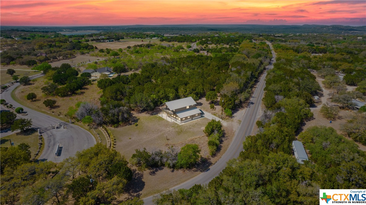 112 Ridge Harbor Drive , Spicewood, TX, 78669 | 466672 | Realty Texas LLC