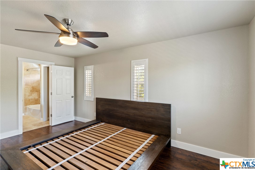 112 Ridge Harbor Drive , Spicewood, TX, 78669 | 466672 | Realty Texas LLC