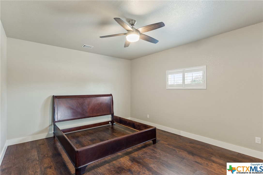 112 Ridge Harbor Drive , Spicewood, TX, 78669 | 466672 | Realty Texas LLC