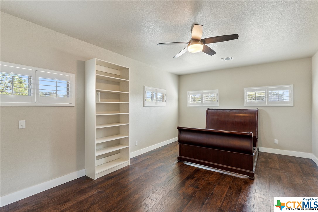 112 Ridge Harbor Drive , Spicewood, TX, 78669 | 466672 | Realty Texas LLC