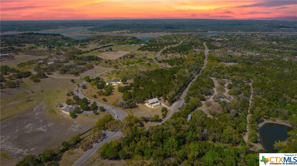 112 Ridge Harbor Drive , Spicewood, TX, 78669 | 466672 | Realty Texas LLC
