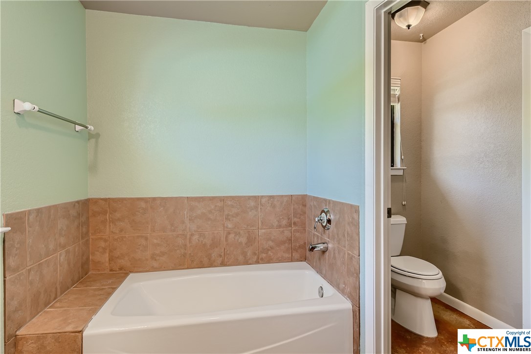 721 Pecan Street , Canyon Lake, TX, 78133 | 468574 | Realty Texas LLC