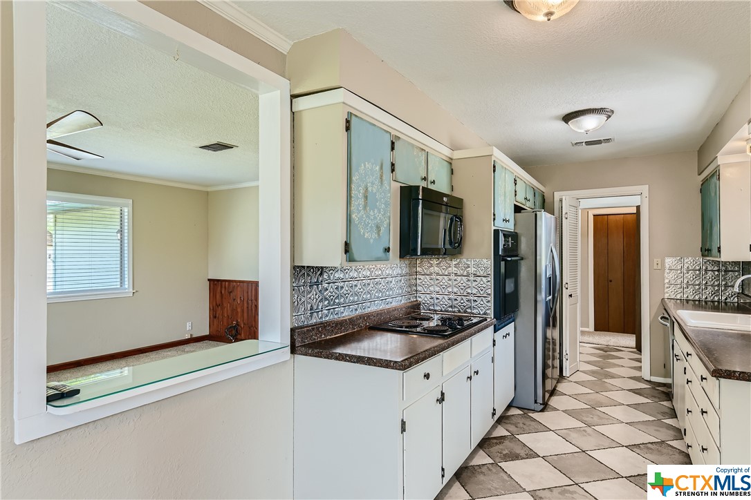 721 Pecan Street , Canyon Lake, TX, 78133 | 468574 | Realty Texas LLC