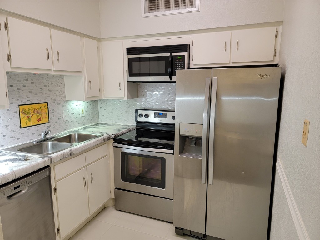2100 Tanglewilde Street 561, Houston, TX, 77063 | 27404263 | Realty Texas LLC